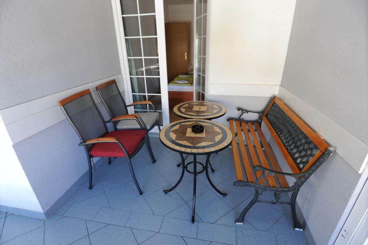 Milic Apartments Makarska Exterior photo